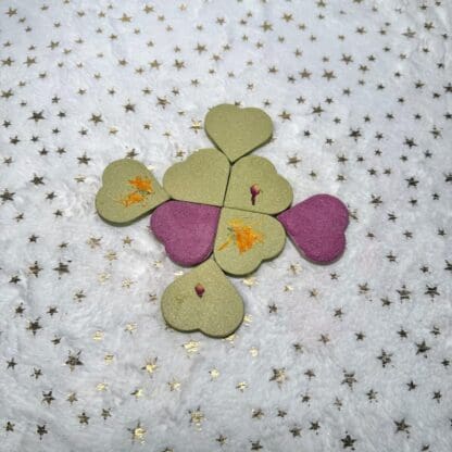 Heart Floral Hay Treats for Rabbits, Chinchillas, Guinea Pigs, Hamster and Small Animals